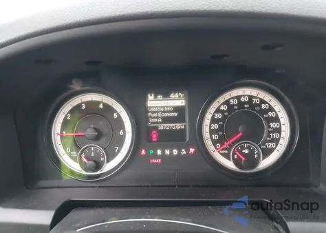 2014 Ram 1500 Express из США, поврежденный, VIN 1C6RR6FT5ES348381